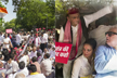 Several Opposition leaders detained during their march to Election Commission office